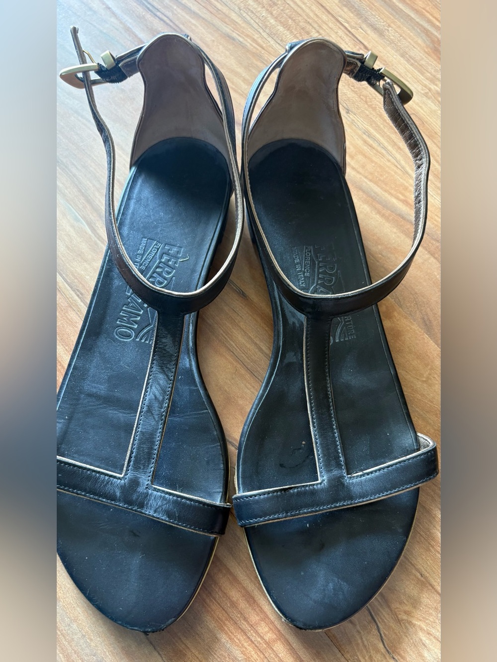 Salvatore Ferragamo Black Leather T-Strap Flat Sandals